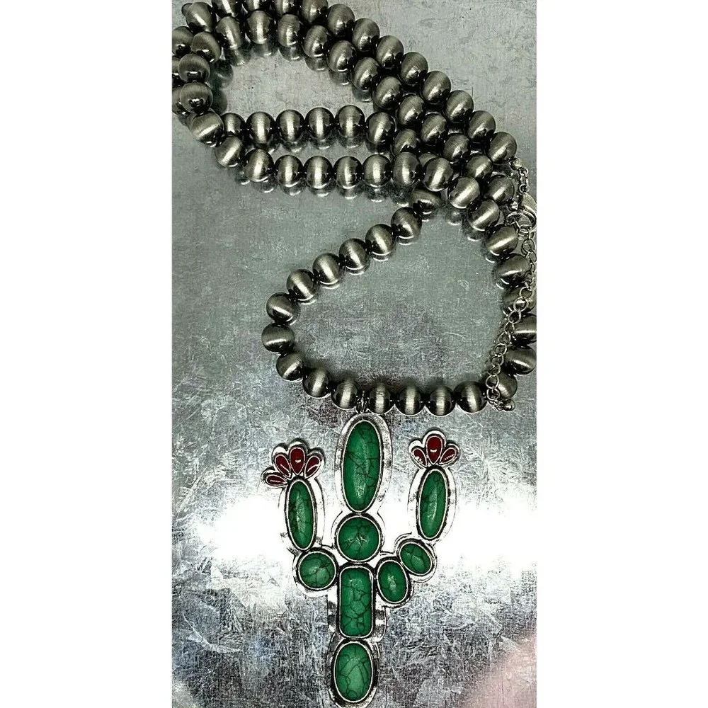 Summer Western southwest Saguaro Cactus Green Turquoise Flowers Pendant new - Picture 2 of 9